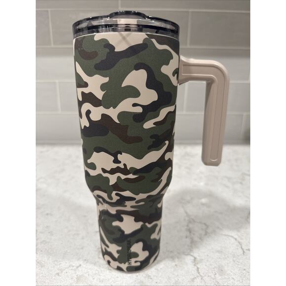 Hydrapeak Soft Touch Camo Print 40-oz Tumbler W/ Handle Lid Steel Travel Mug NEW - Picture 1 of 5